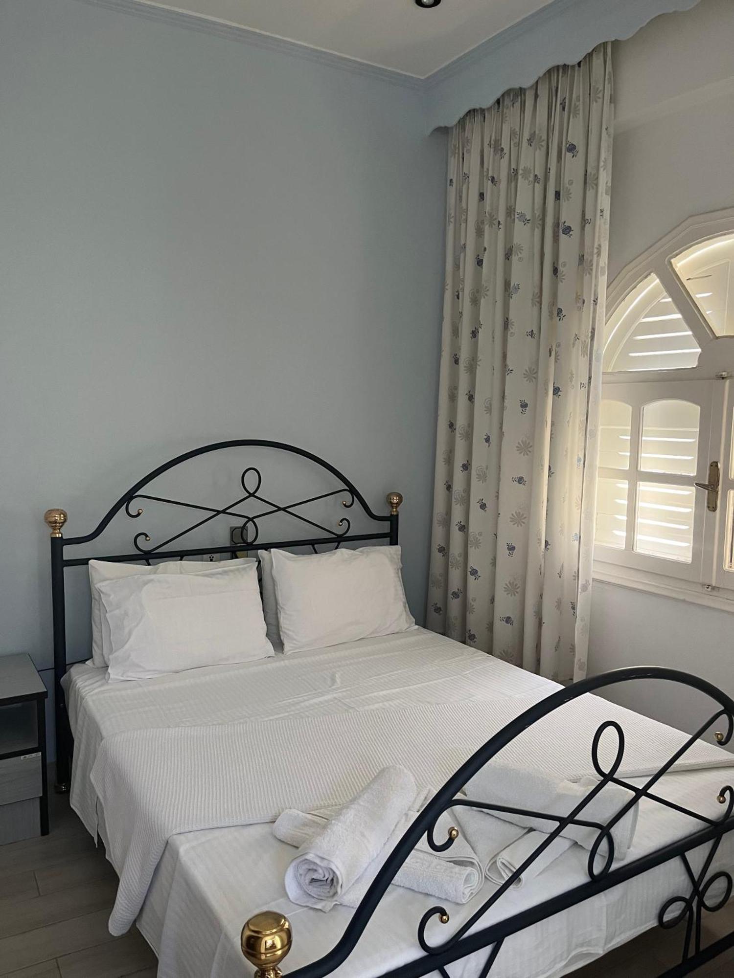 Dolphin Apartments 1 帕尔加 外观 照片